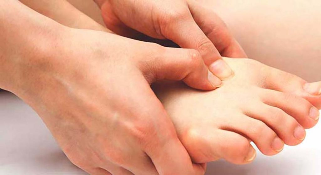 دلایل درد پا تاندونیت باز کننده