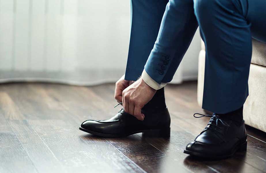 مراقبت از کفش چرم - بند کفش